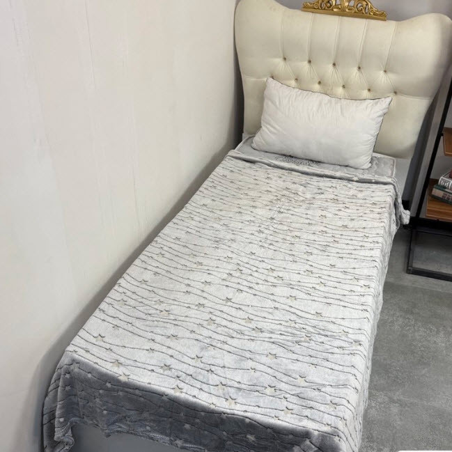 پتو مسافرتی مدل شب نما ستاره دنباله دار سایز 180x200 سانتی متر
