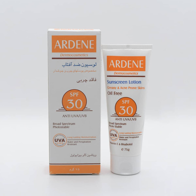 لوسیون ضد آفتاب بیرنگ صورت آردن SPF 30 مدل Vitamin E مناسب برای پوست چرب حجم 70 میلیلیتر