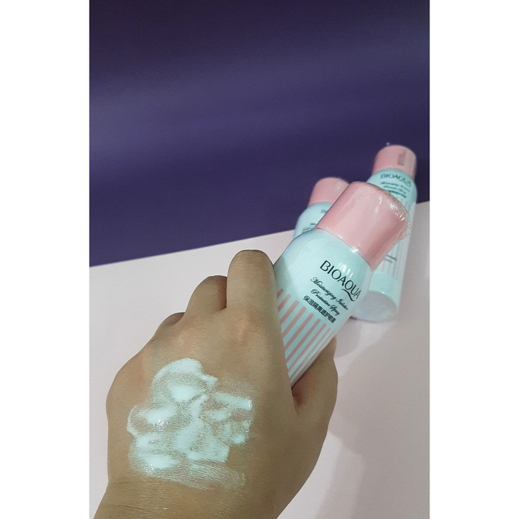اسپری ضدآفتاب بدون رنگ بایو آکوا SPF30 مدل 212 مناسب انواع پوست، حجم 150 میلیلیتر