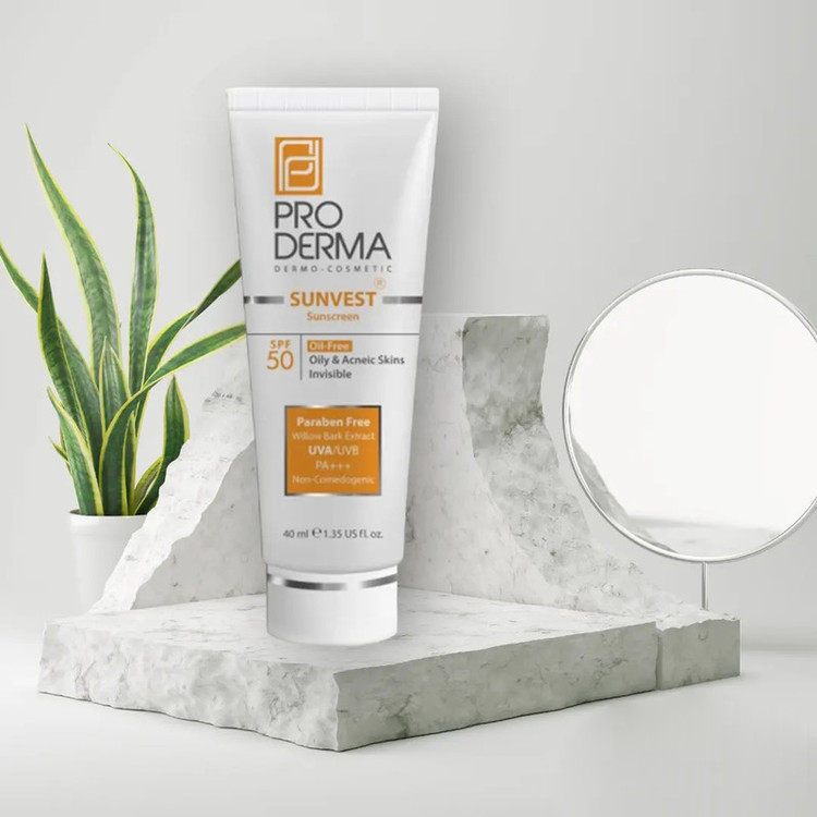 کرم ضدآفتاب فاقد چربی پرودرما مدل SPF50، حجم 40 میلیلیتر