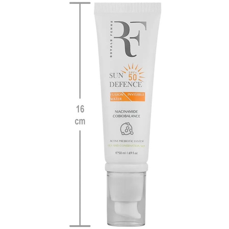 کرم ضد آفتاب بدون رنگ آر.اف رویال فم SPF50 مدل Fusion water مناسب برای پوست چرب و مختلط حجم 50 میلی لیتر