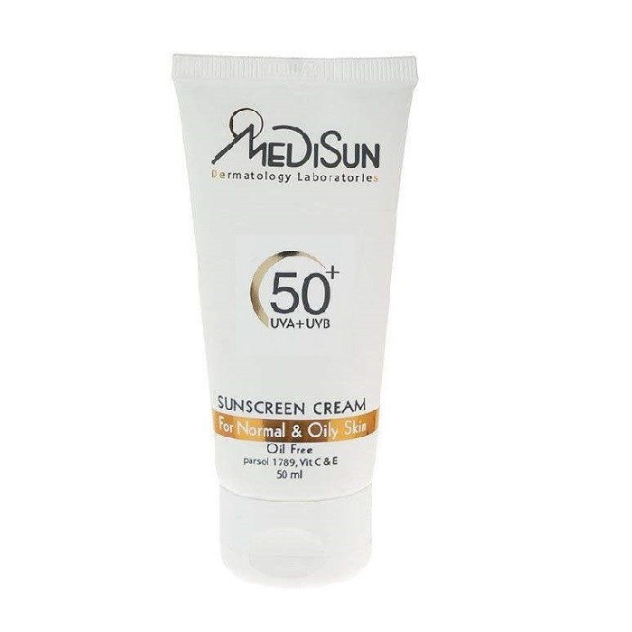 کرم ضد آفتاب بیرنگ مدیسان، SPF 50، مناسب پوستهای چرب و معمولی با حجم 50 میلیلیتر، محافظتکننده در برابر اشعههای UVA و UVB، دارای فرمولاسیون فاقد چربی، ویتامینهای E و C، با ماندگاری 2 ساعته