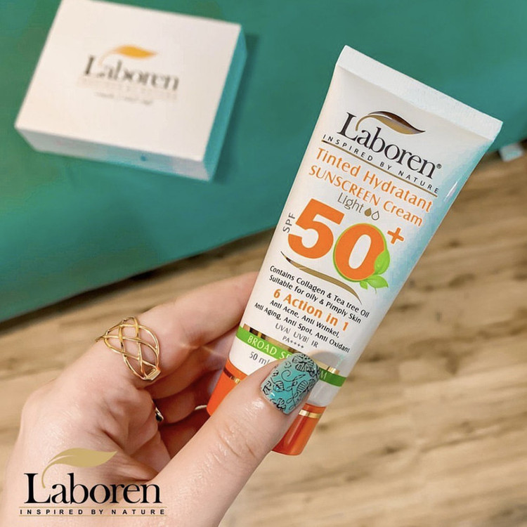 کرم ضد آفتاب رنگی لابورن +SPF50 کد 01 حجم 50 مناسب پوست های چرب حجم 50 میلیلیتر