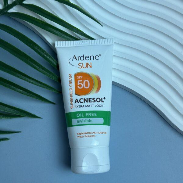 کرم ضدآفتاب آردن مدل ACNESOL، حجم 50 میلیلیتر