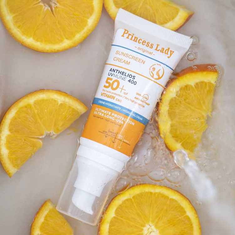 کرم ضد آفتاب رنگی صورت، گردن پرنسس لیدی SPF 50 مدل فیزیکال ویتامین C و E محافظت قوی UVA و UVB مناسب برای انواع پوست حجم ۵۵ میلی لیتر