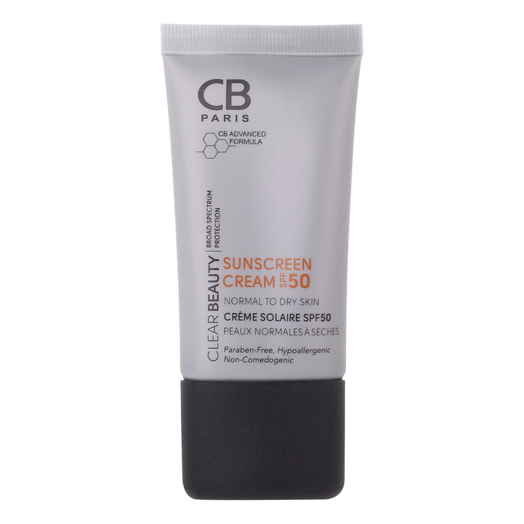 کرم ضد آفتاب بدون رنگ سی بی پاریس SPF 50 مدل 054 مناسب پوستهای معمولی و خشک حجم 40 میلیلیتر