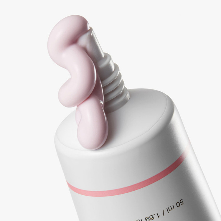 کرم ضد آفتاب بیرنگ دست و صورت مدیکیوب SPF 50 مدل tone up مناسب برای انواع پوست حجم 50 میلیلیتر