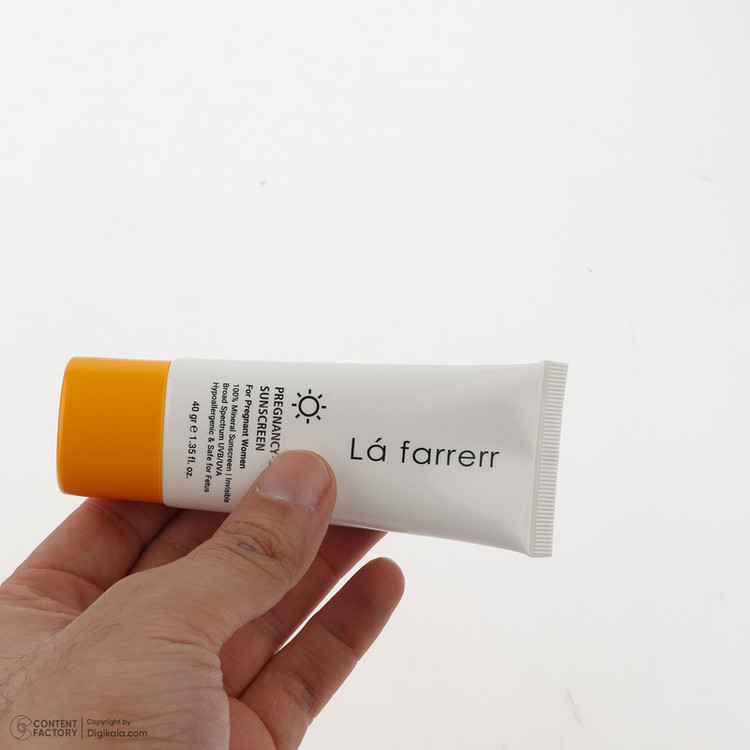 کرم ضد آفتاب بدون رنگ لافارر SPF 40 مدل PREGNANCY SAFE، حاوی محافظ UVA و UVB و PA+++ مناسب پوست بانوان باردار حجم 40 میلیلیتر