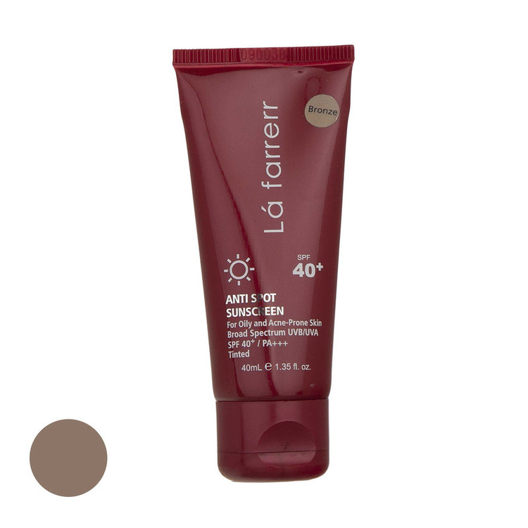 کرم ضدآفتاب رنگی لافارر مدل SPF40، مناسب پوستهای چرب، حجم 40 میلیلیتر
