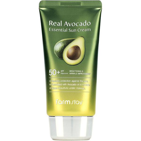 کرم ضد آفتاب بدون رنگ فارم استی SPF50 مدل Real Avocado حجم 73 میلی لیتر