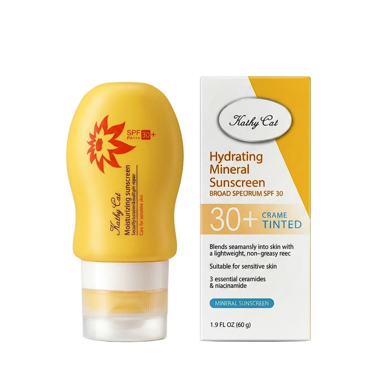 کرم ضد آفتاب بی رنگ صورت و گردن کتی کت SPF30 مدل Mineral محافظ UVA ،UVB مناسب برای انواع پوست وزن 60 گرم