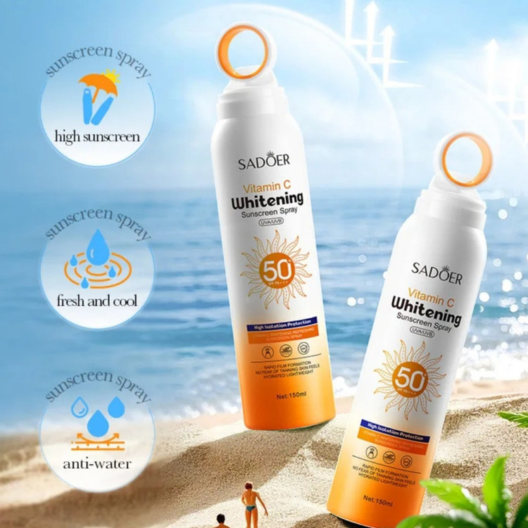 اسپری ضد آفتاب بدون رنگ سادور SPF 50 مدل ویتامین سی محافظ UVA ، UVB و +++PA مناسب برای انواع پوست حجم 150 میلی لیتر