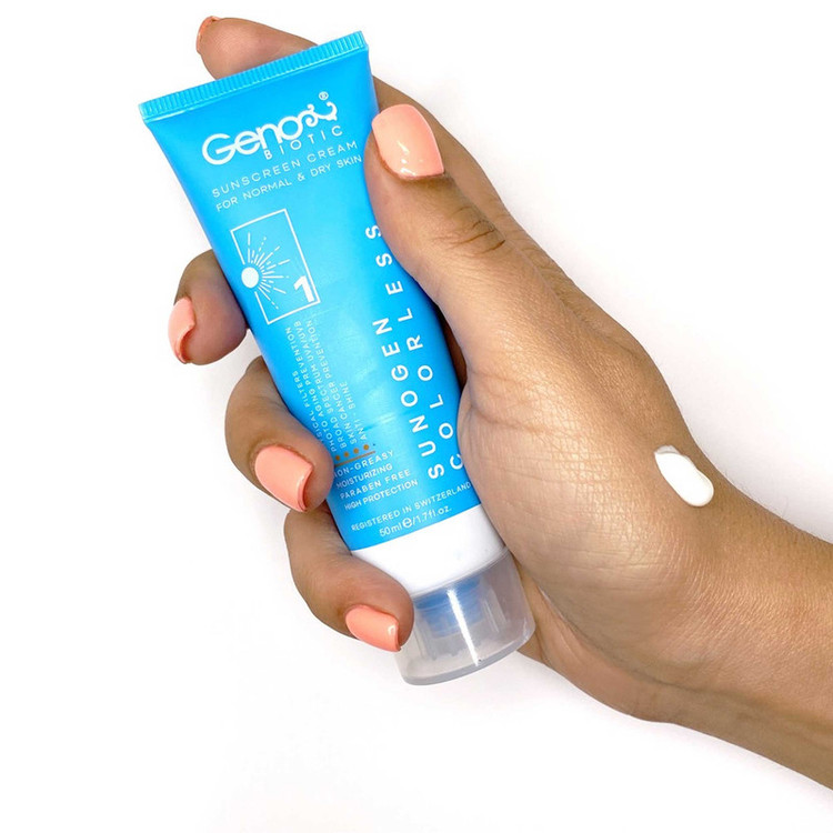 کرم ضد آفتاب بیرنگ ژنوبایوتیک SPF 50 مدل 388 مناسب پوستهای حجم میلیلیتر