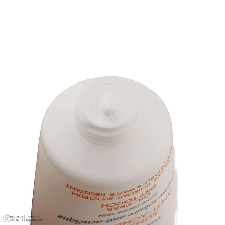 کرم ضدآفتاب درماتیپیک مدل Anti -acne، حجم 40 میلیلیتر