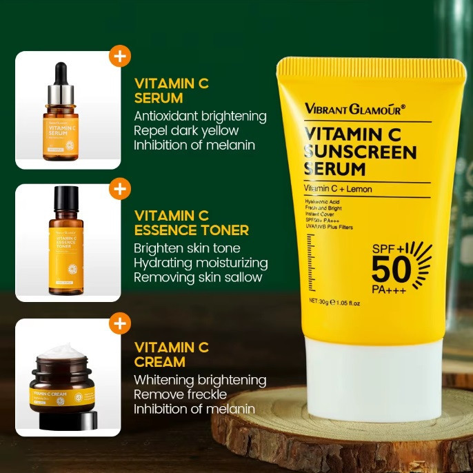 کرم ضد آفتاب بدون رنگ صورت ویبرانت گلمور spf50 مدل ویتامین سی محافظ UVA،UVB مناسب برای انواع پوست وزن 30 گرم