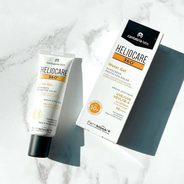 فلویید ضد آفتاب بی رنگ هلیوکر SPF 50 مدل Mineral محافظ UVA ،UVB و PA+++ مناسب برای پوست حساس حجم 50 میلی لیتر
