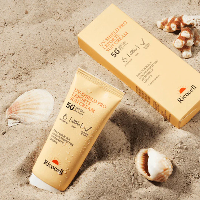 کرم ضد آفتاب بدون رنگ ریکاسل SPF 50 مدل روزانه مناسب انواع پوست حجم 70 میلیلیتر