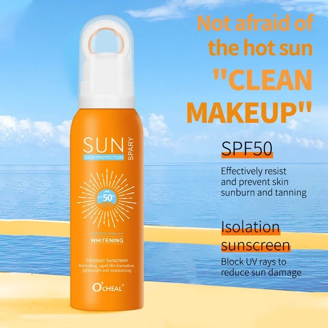 اسپری ضدآفتاب بدون رنگ اوچیل SPF 50 مدل سبک محافظت UVA ، UVB و +++PA حاوی آبرسان مناسب انواع پوست با حجم 150 میلی لیتر