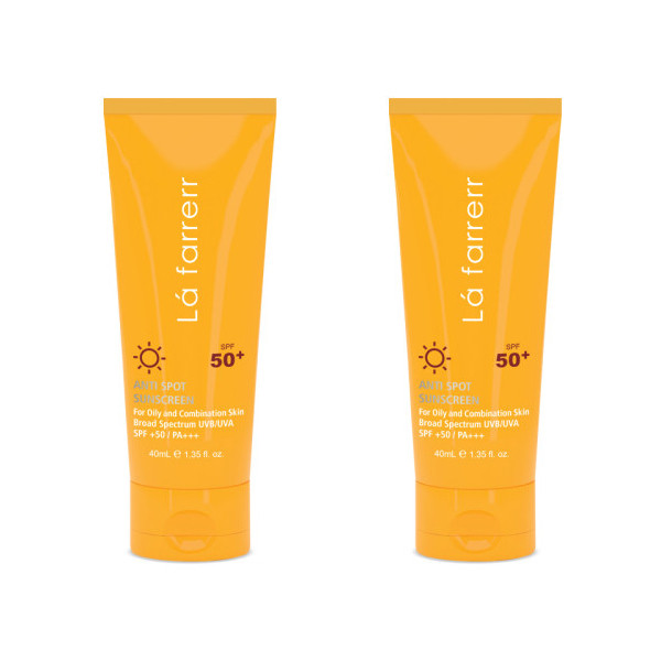 کرم ضد آفتاب بی رنگ لافارر SPF50 مدل 50 مناسب پوست های چرب حجم 40 میلی لیتر مجموعه 2 عددی