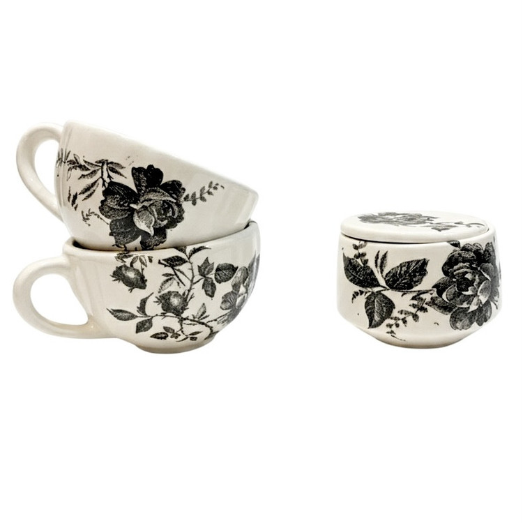 سرویس چای خوری سه پارچه دو نفره مدل گل رز M03D02