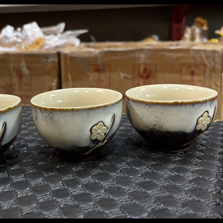 سرویس چای خوری 3 پارچه مدل گل دار