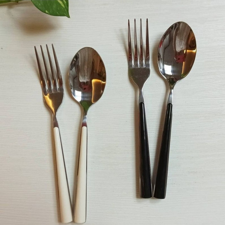 ست قاشق و چنگال 12 پارچه نیوهوم کد 5564