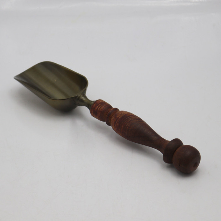 قاشق آجیل خوری مدل دسته دار کد YP-DASTECHOBI-204