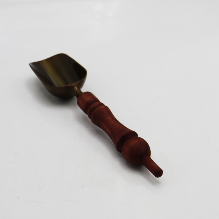 قاشق آجیل خوری مدل دسته چوبی کد YP-24CM-203